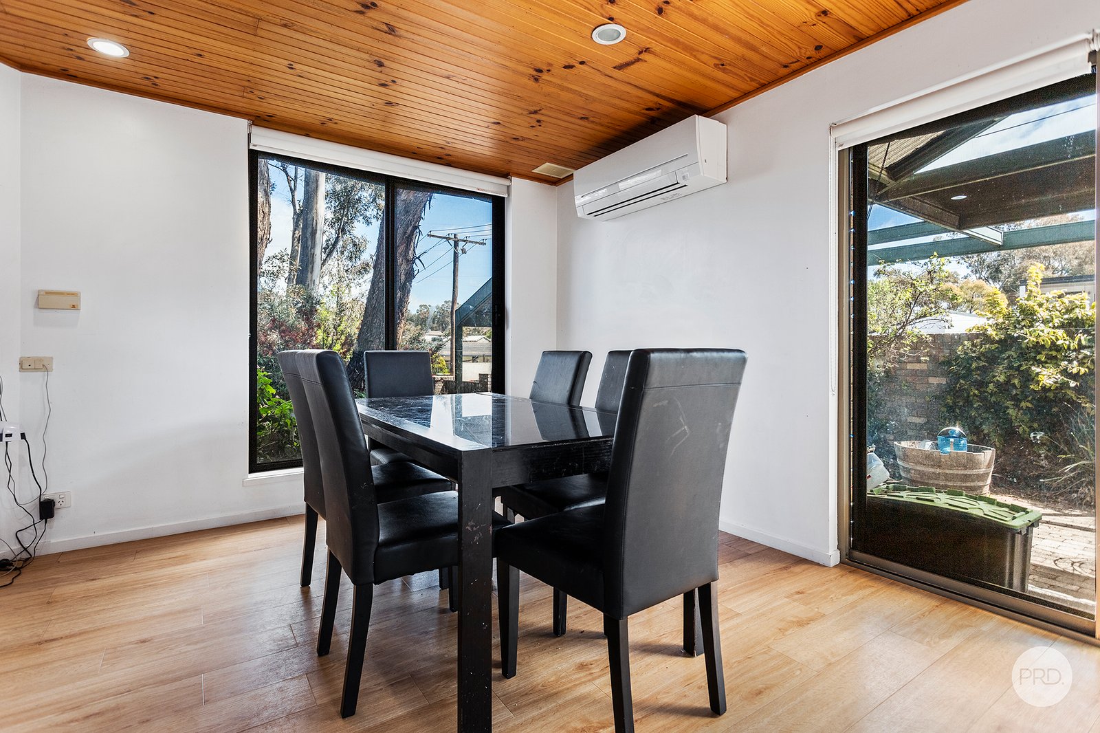 16 Mistletoe Street GOLDEN SQUARE 5