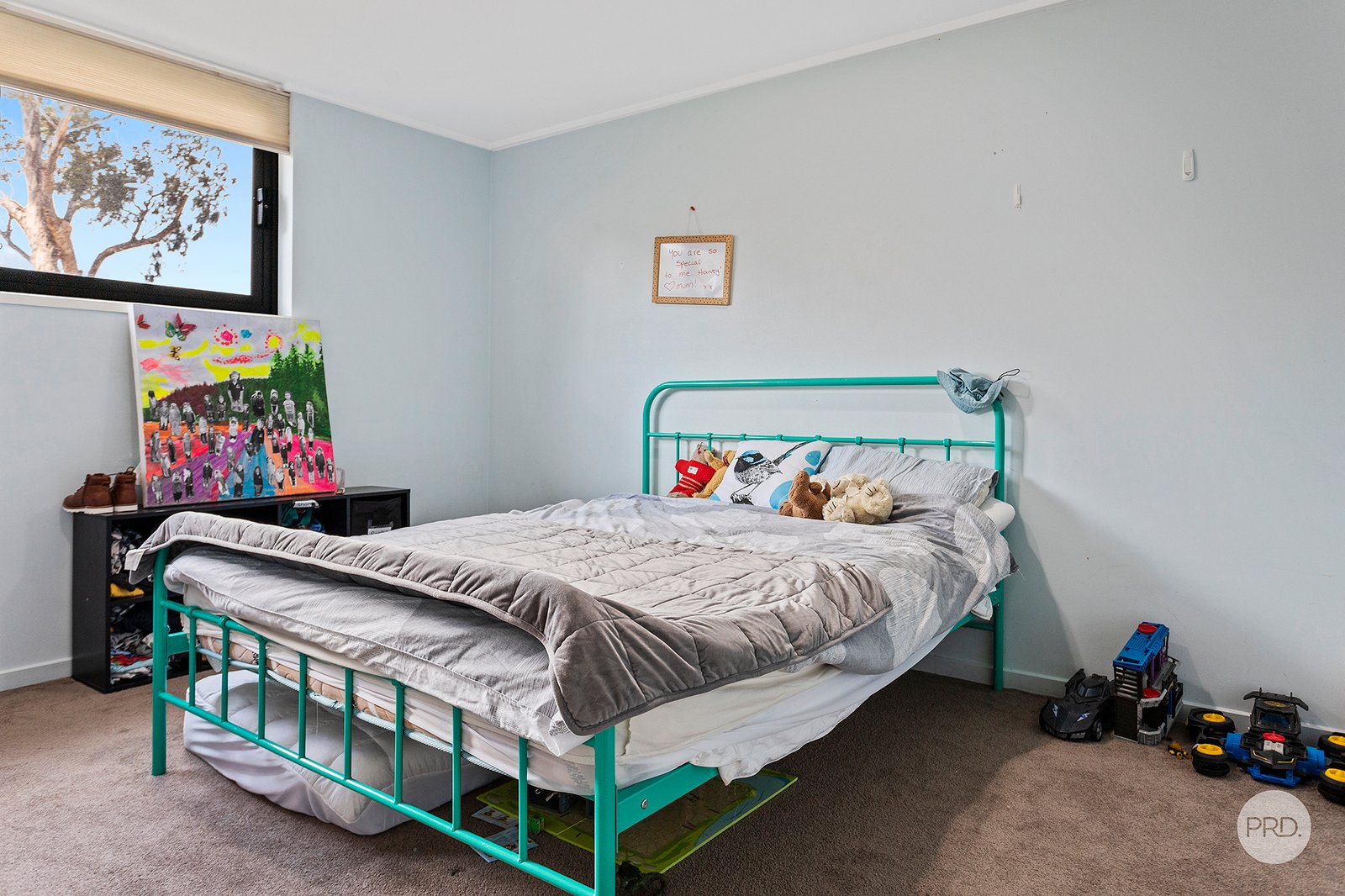 16 Mistletoe Street GOLDEN SQUARE 8