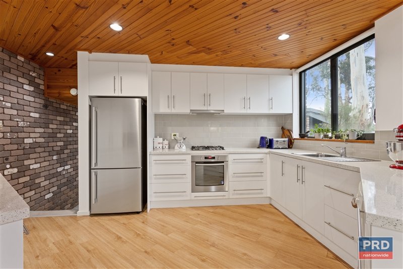 16 Mistletoe Street GOLDEN SQUARE 3