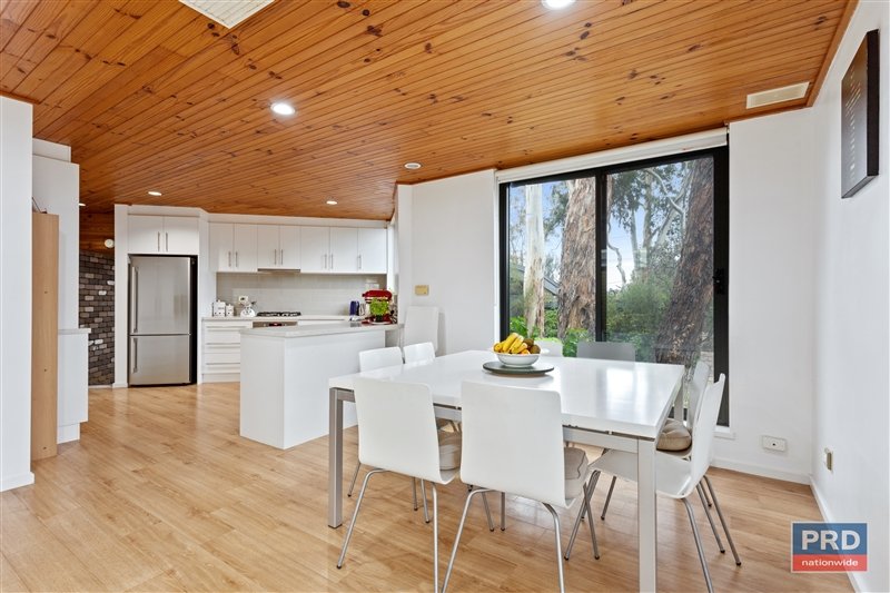 16 Mistletoe Street GOLDEN SQUARE 4