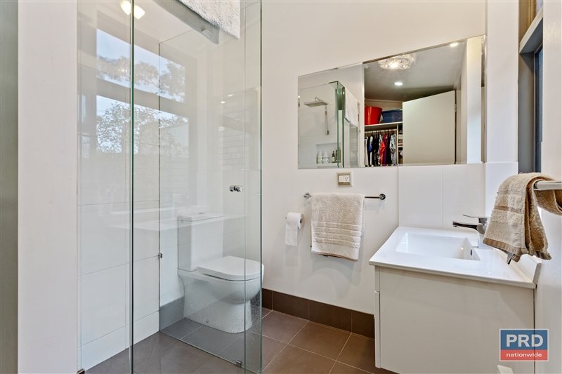 16 Mistletoe Street GOLDEN SQUARE 7