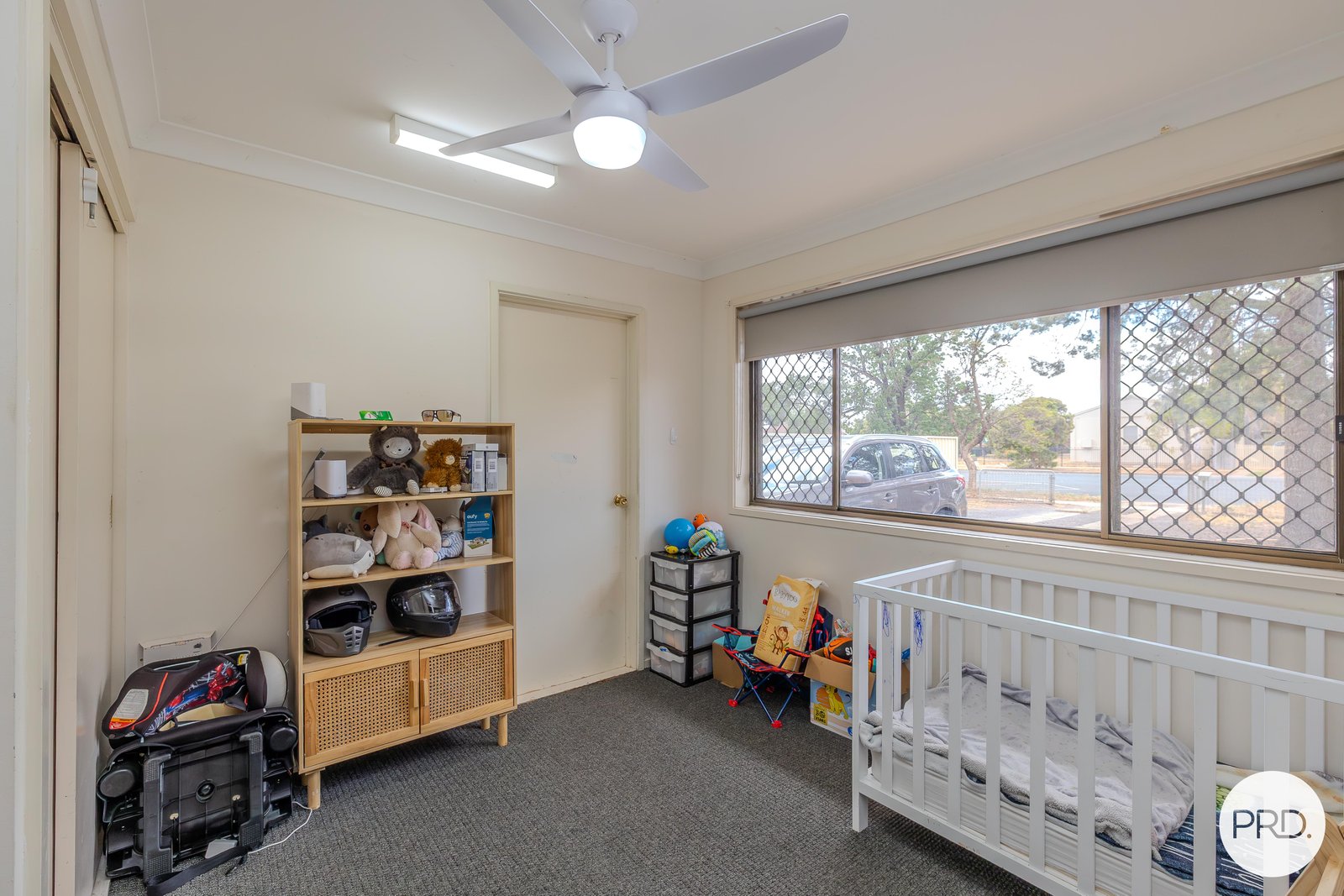 16 Mitchell Avenue DARETON 14