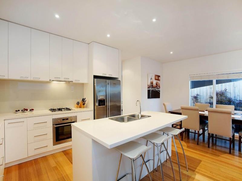 Gallery: 16 Molong Avenue