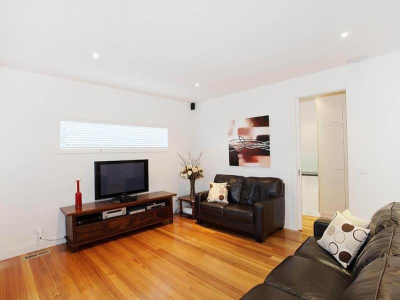 Gallery: 16 Molong Avenue