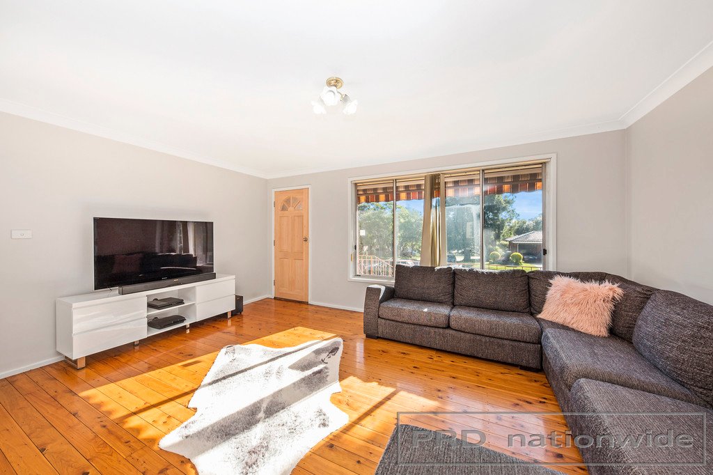 16 Molucca Close ASHTONFIELD 4
