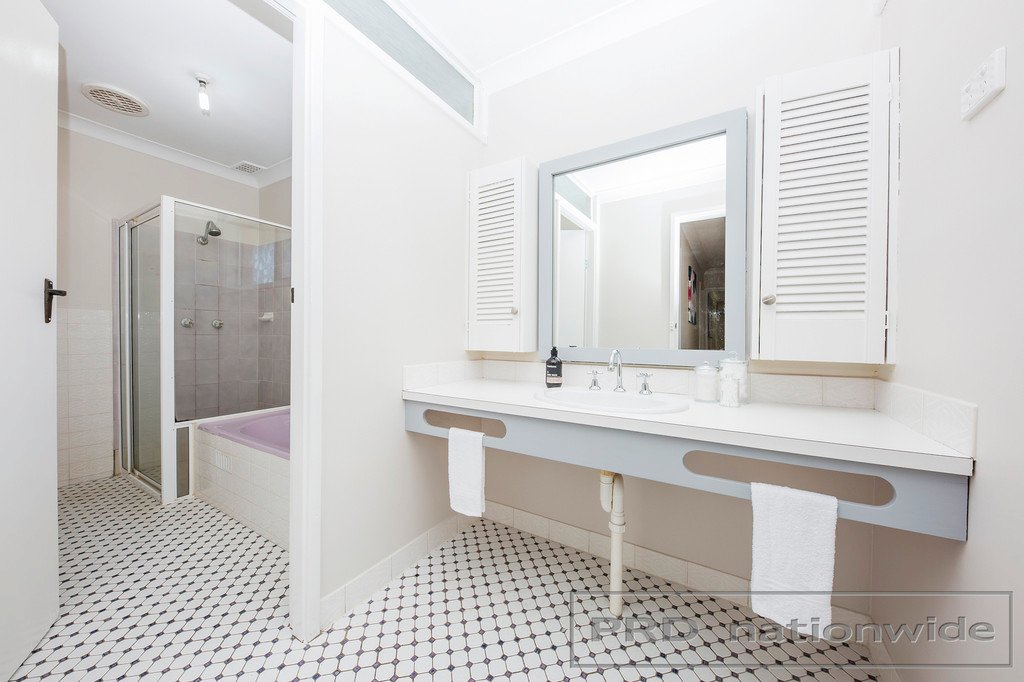 16 Molucca Close ASHTONFIELD 10