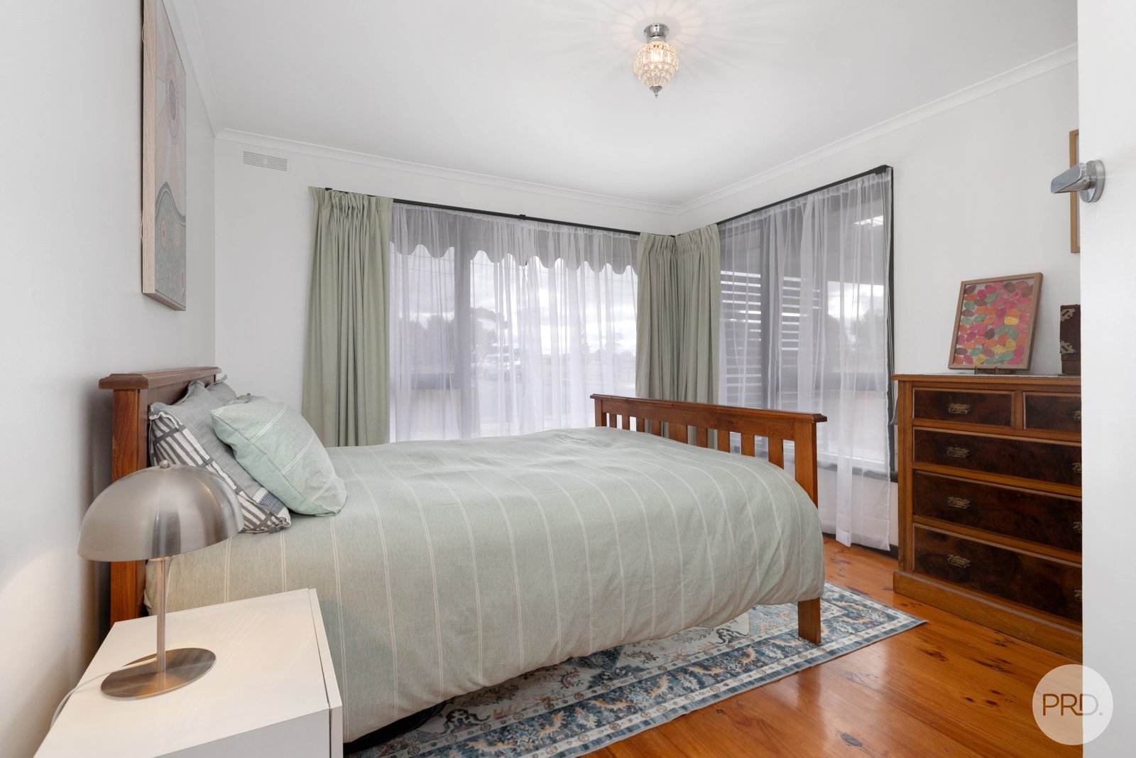 16 Montgomery Street WENDOUREE 7