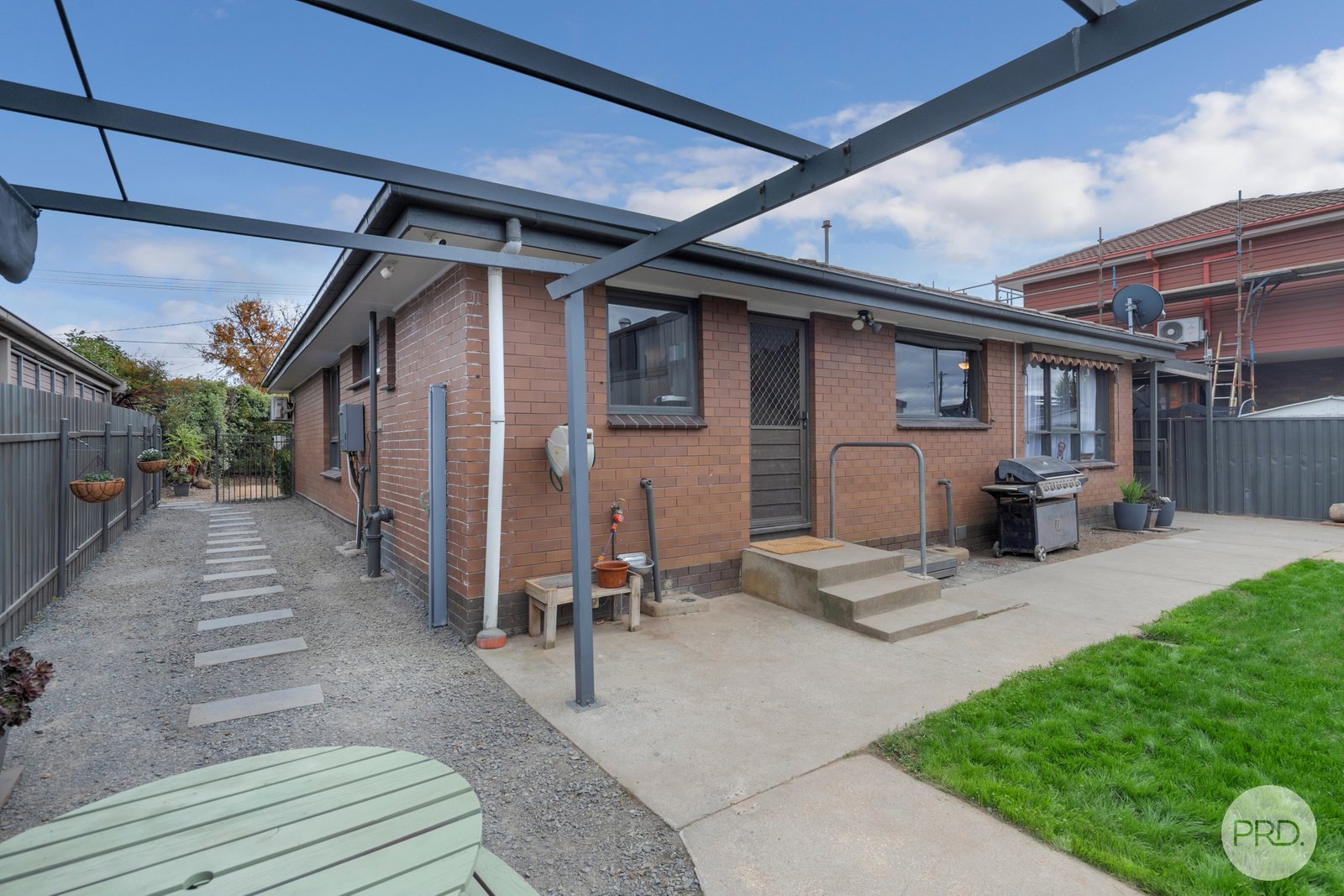 16 Montgomery Street WENDOUREE 12