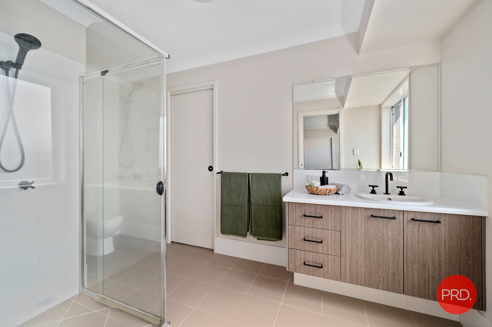 16 Moonee Creek Drive MOONEE BEACH 20