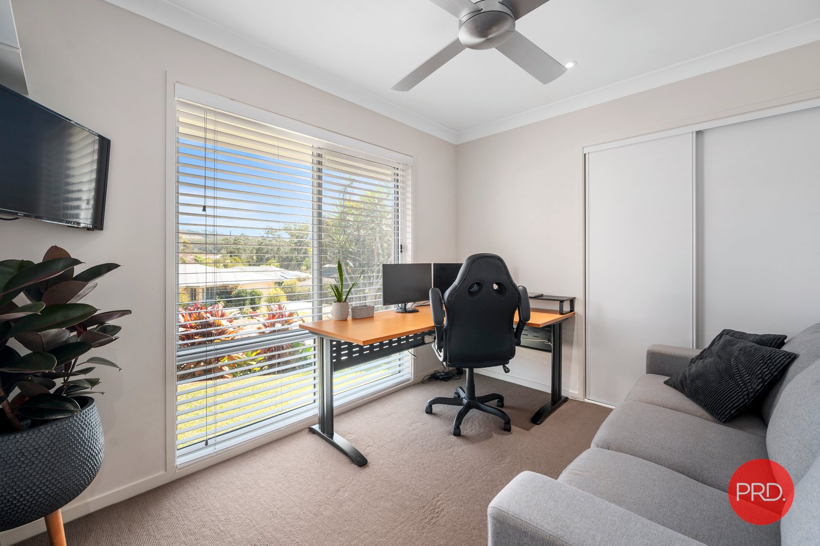 16 Moonee Creek Drive MOONEE BEACH 22