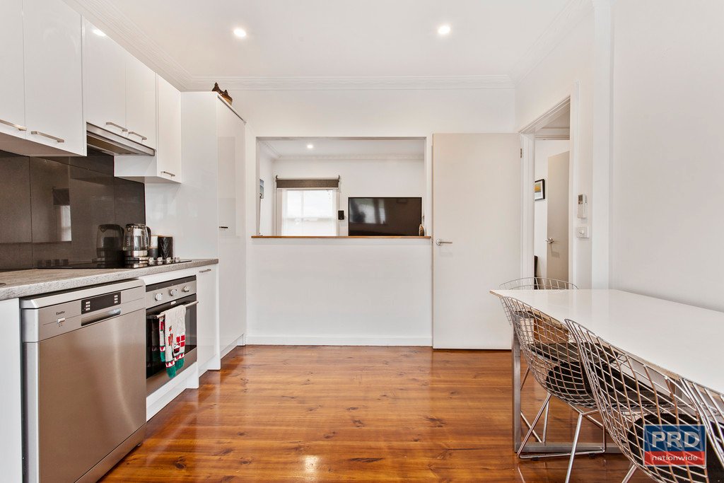 16 Moray Crescent NORTH BENDIGO 3