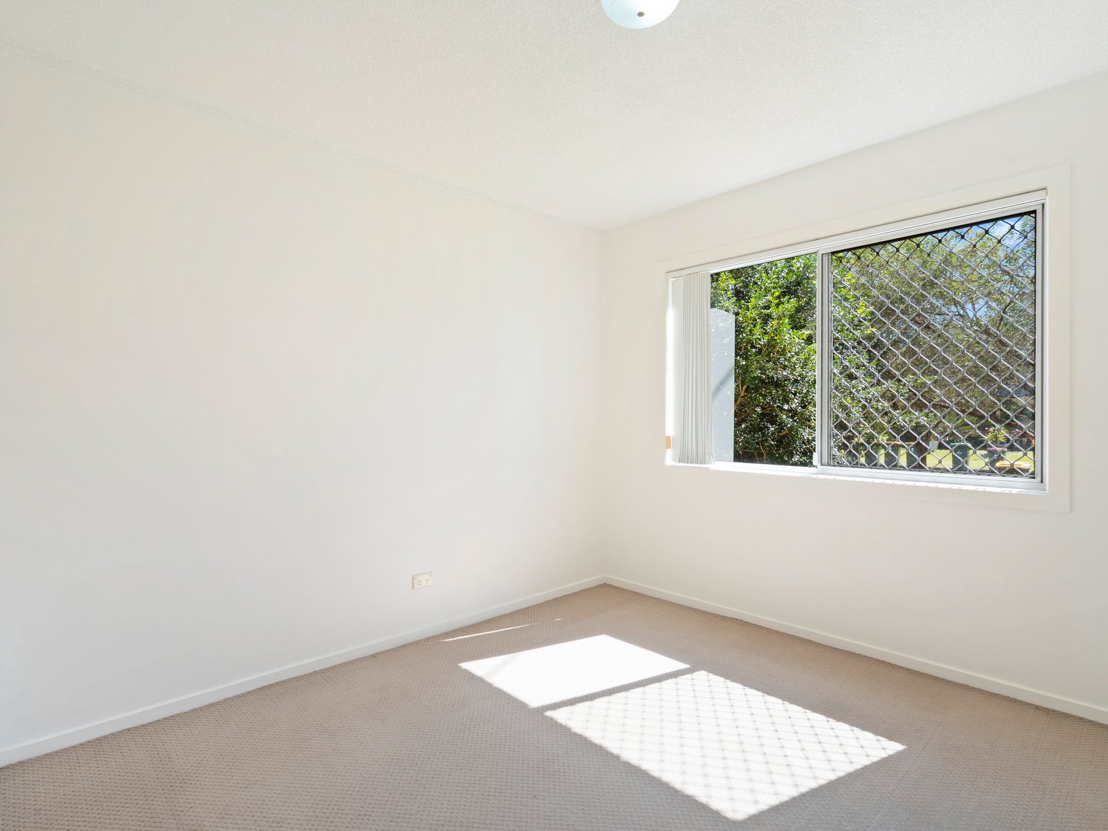 1/6 Morley Street TWEED HEADS WEST 9