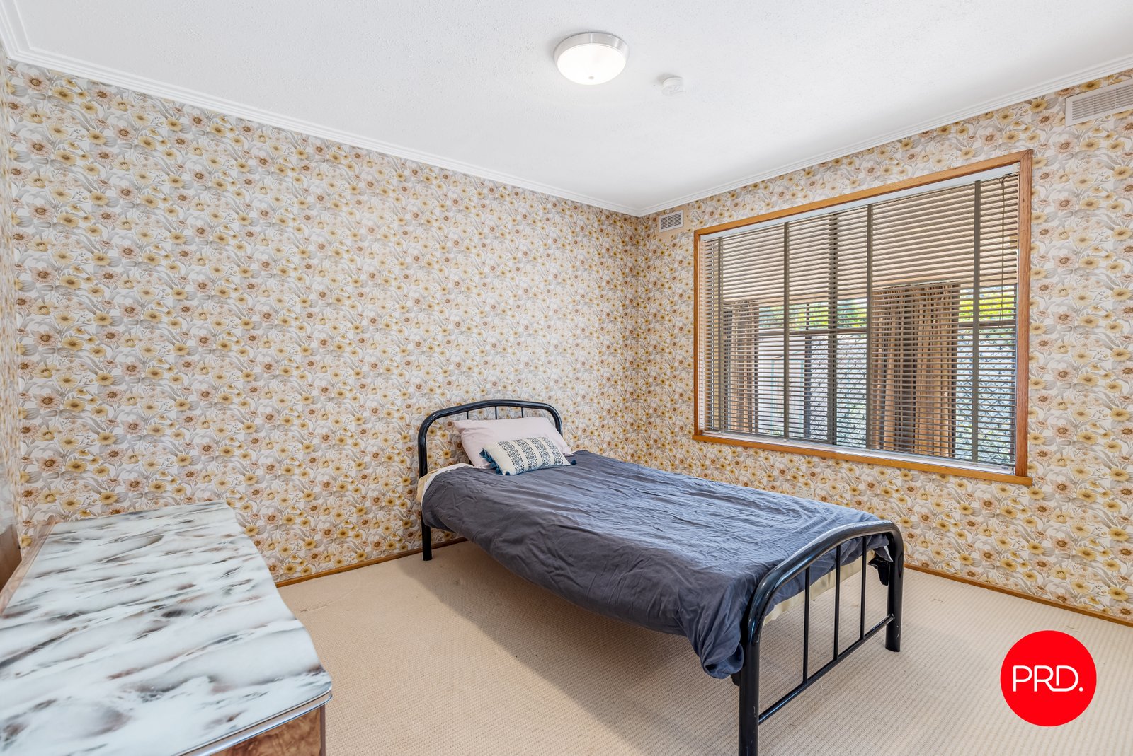 16 MORRISON Street KANGAROO FLAT 5