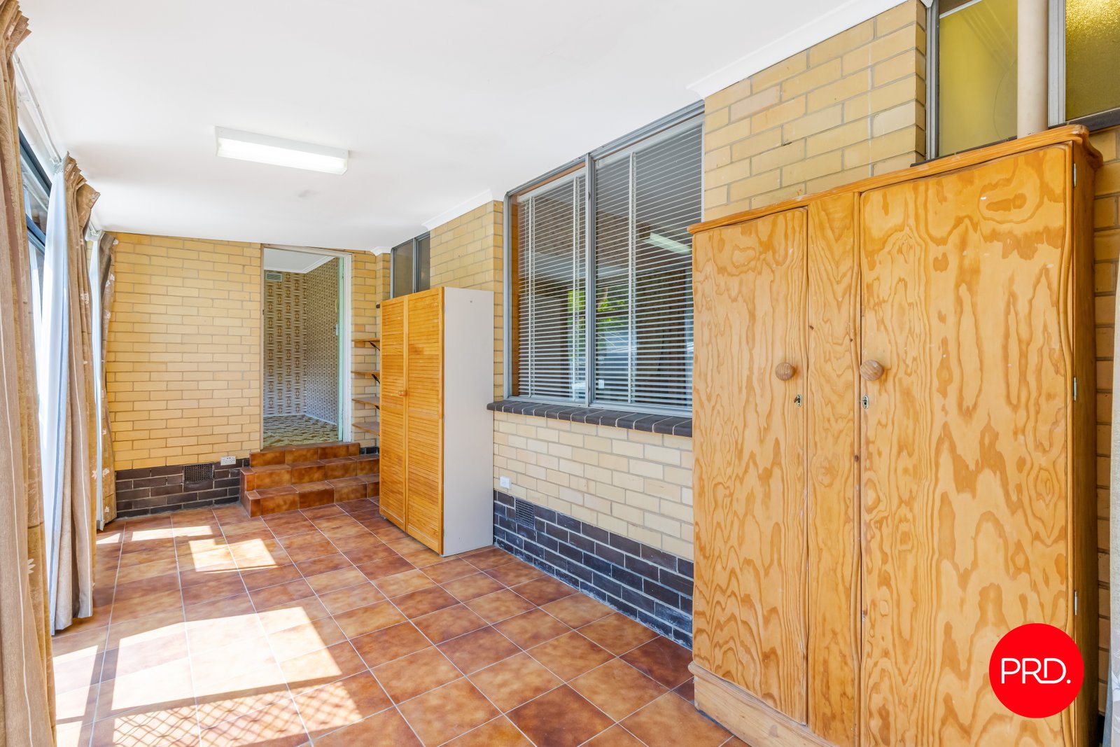 16 MORRISON Street KANGAROO FLAT 13