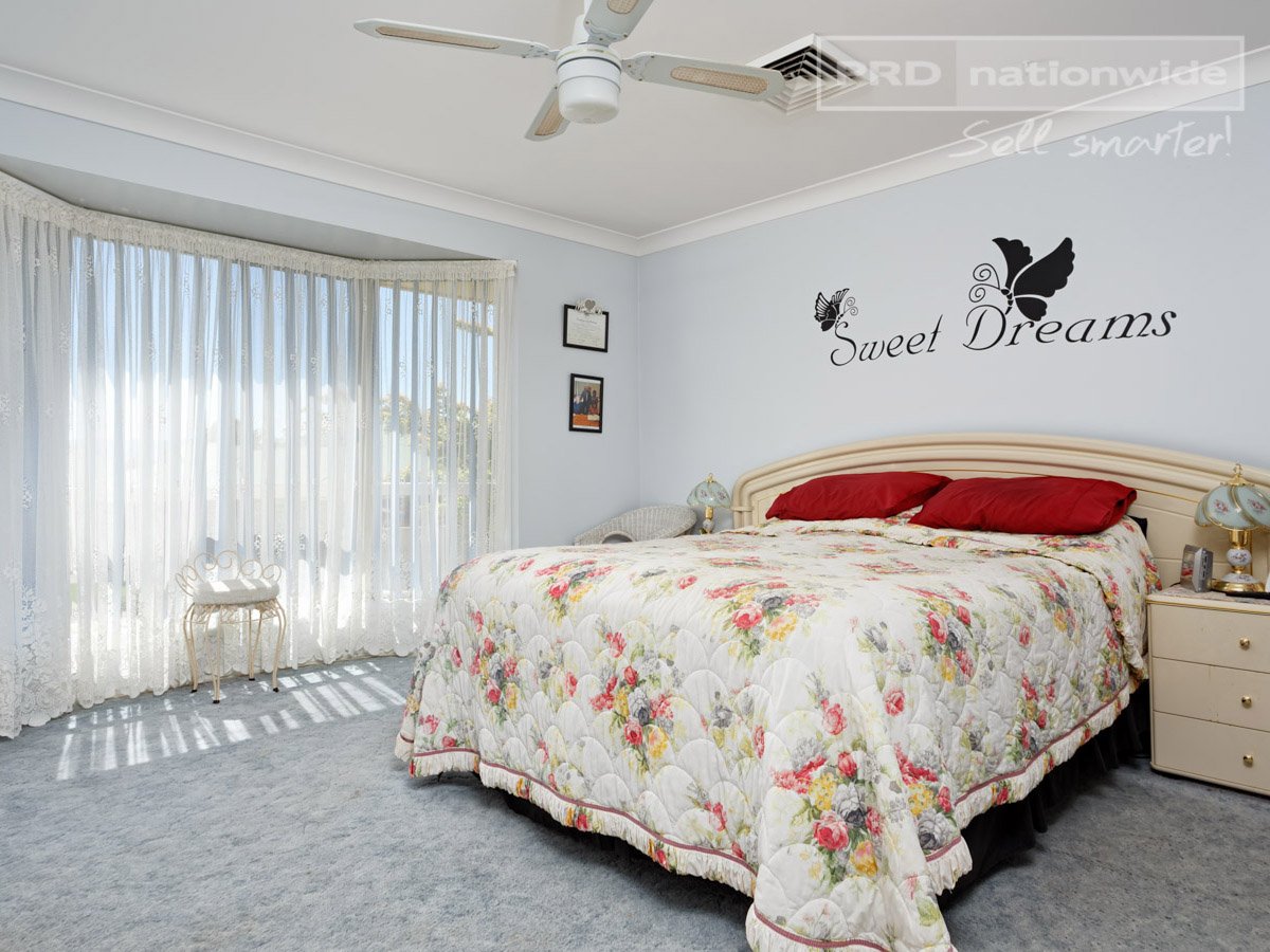 16 Mountford Street TUMUT 8