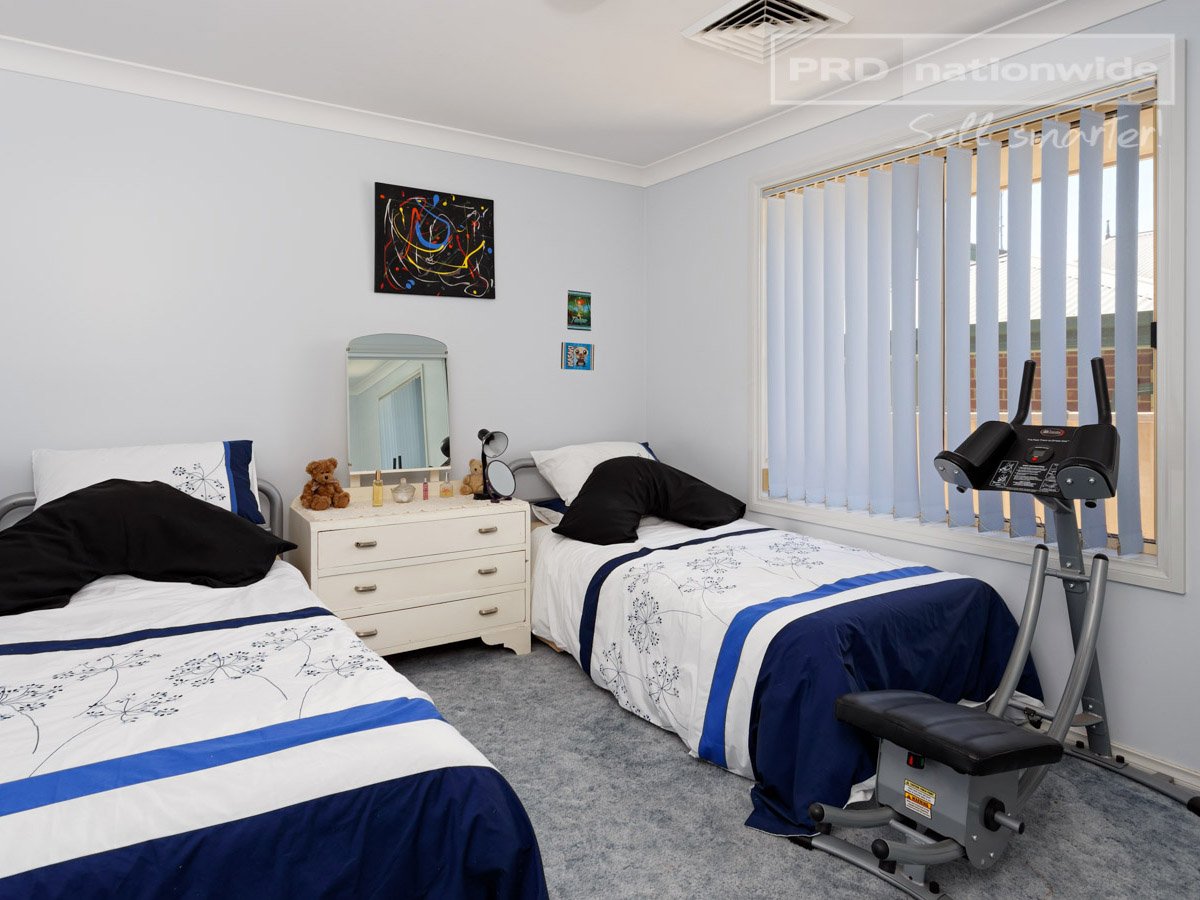 16 Mountford Street TUMUT 10