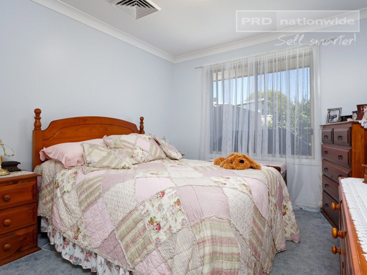 16 Mountford Street TUMUT 12