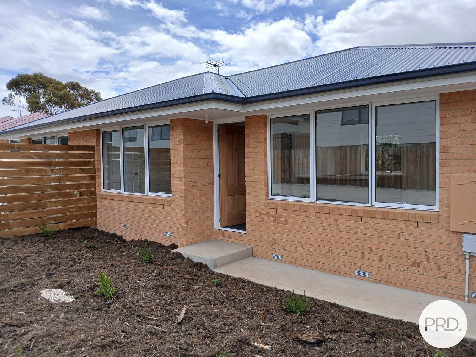 1/6 Munday Street  BRIGHTON 1