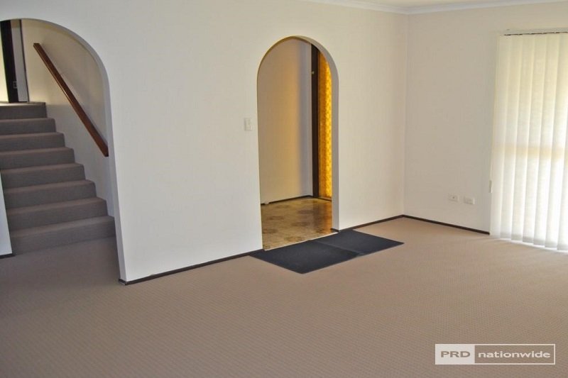 16 Myall Street SOUTHPORT 3