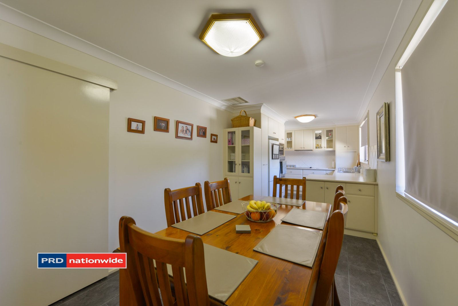16 Myndee Avenue TAMWORTH 5