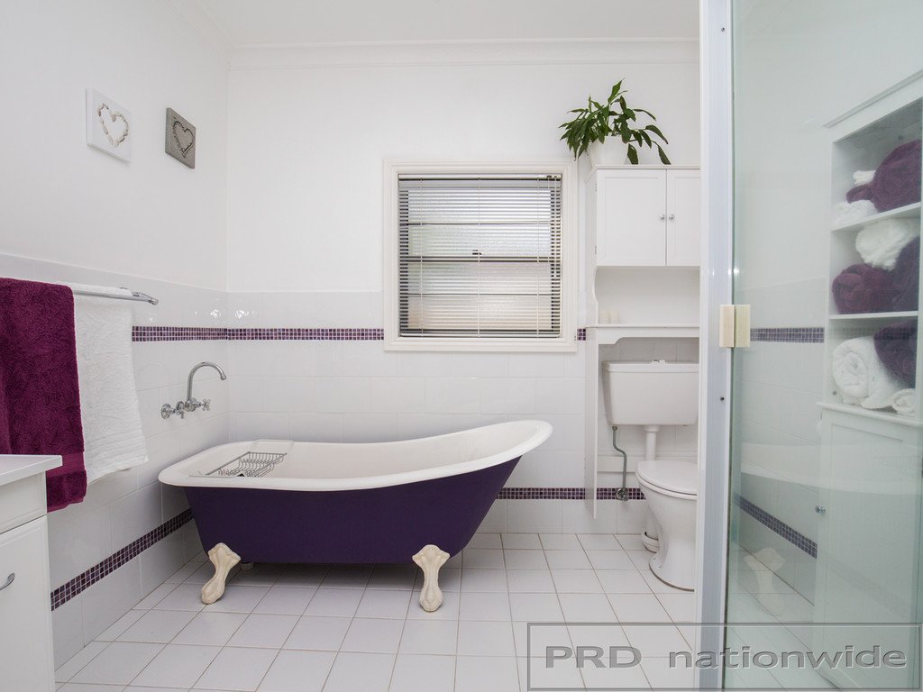 16 Narang Street EAST MAITLAND 9