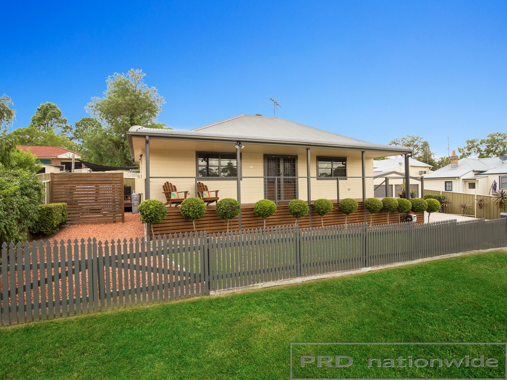 16 Narang Street EAST MAITLAND 12