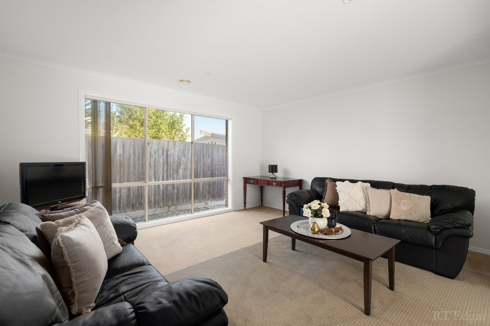 Real Estate and Property in 16 Neil Court, Tootgarook, VIC