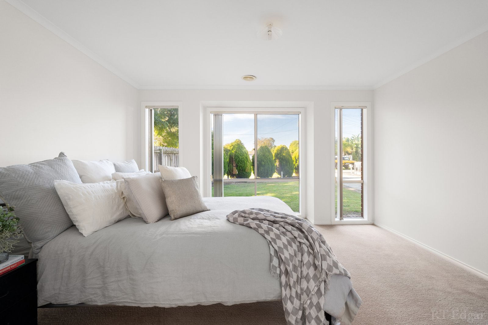 Real Estate and Property in 16 Neil Court, Tootgarook, VIC