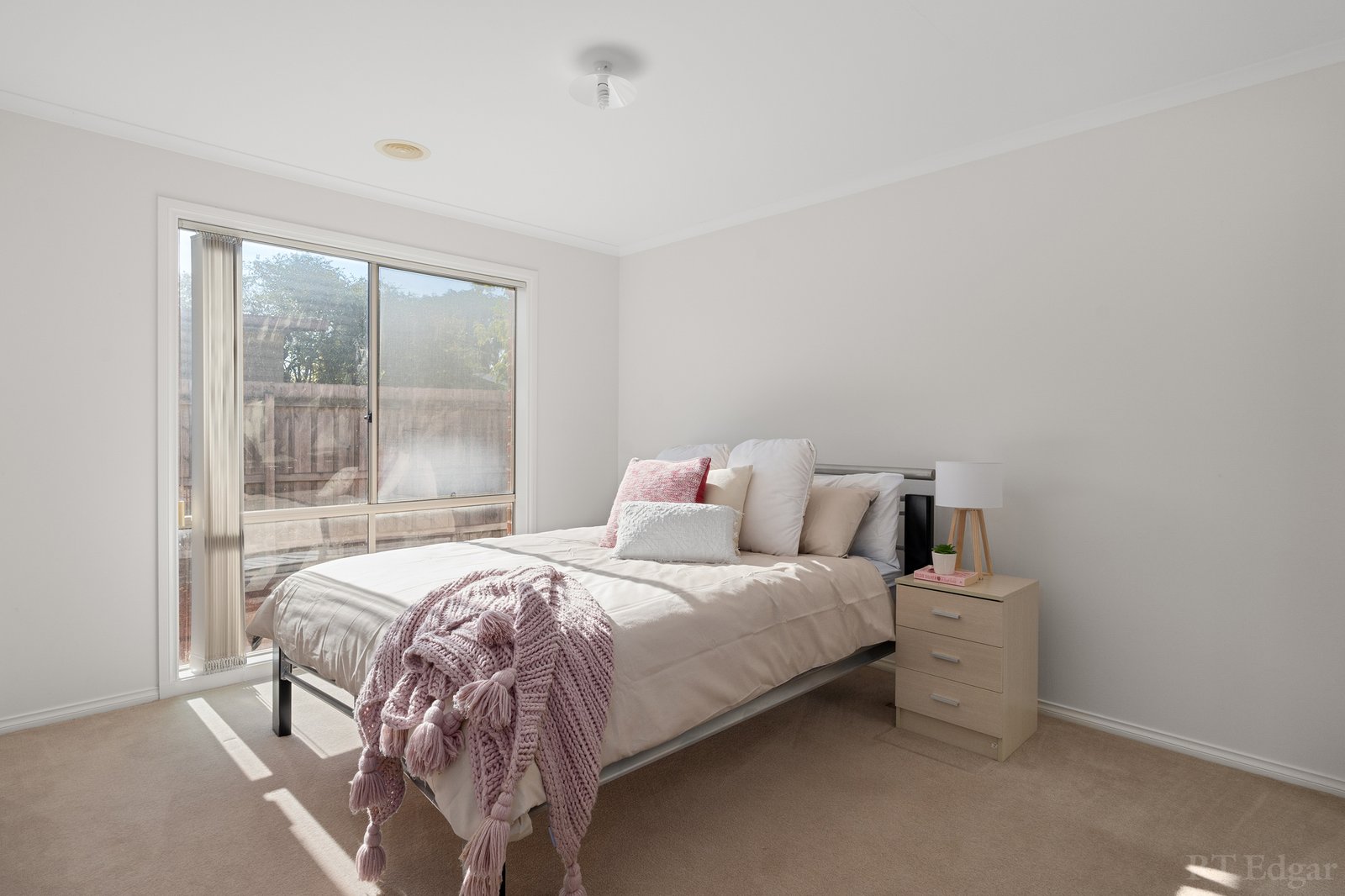 Real Estate and Property in 16 Neil Court, Tootgarook, VIC