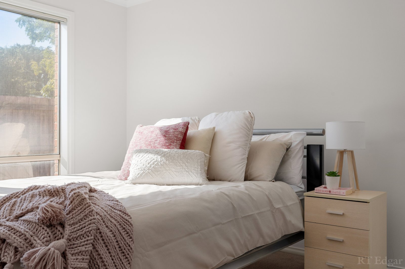 Real Estate and Property in 16 Neil Court, Tootgarook, VIC