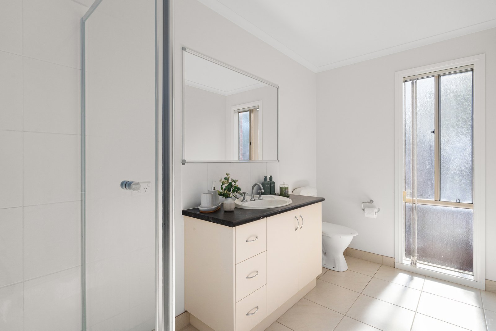 Real Estate and Property in 16 Neil Court, Tootgarook, VIC