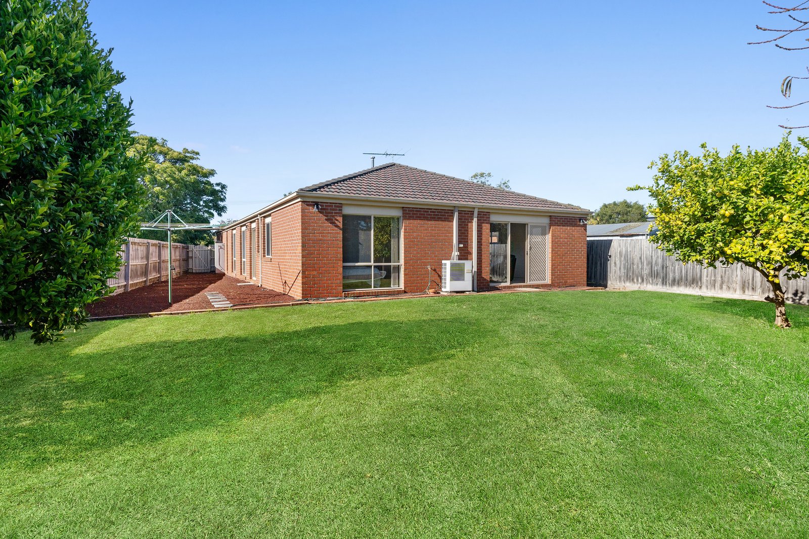 Real Estate and Property in 16 Neil Court, Tootgarook, VIC