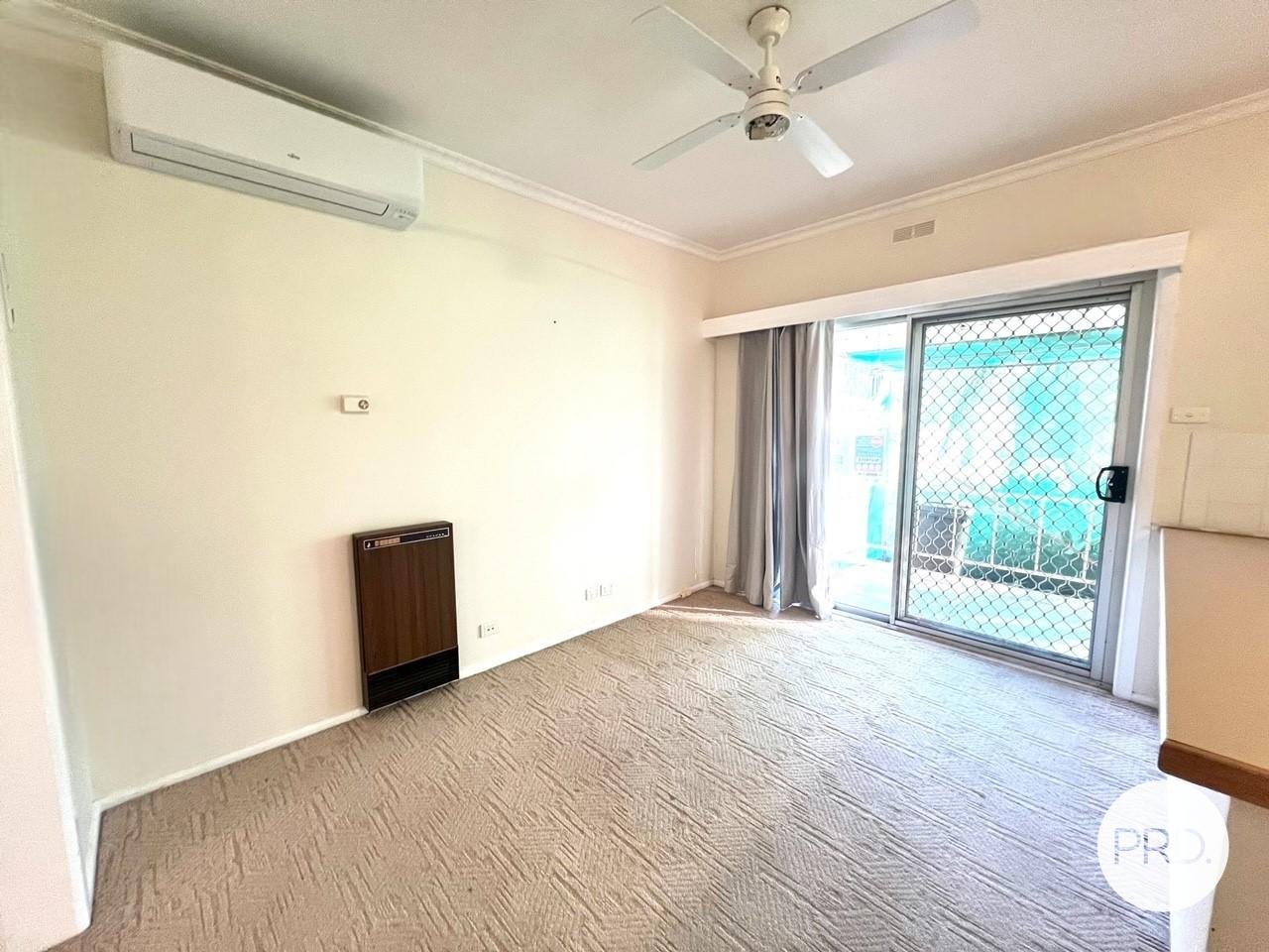 16 Neilpo Street DARETON 7