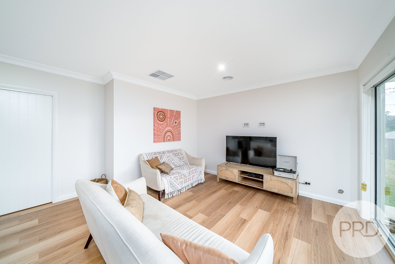 16 Nolan Street LLOYD 7