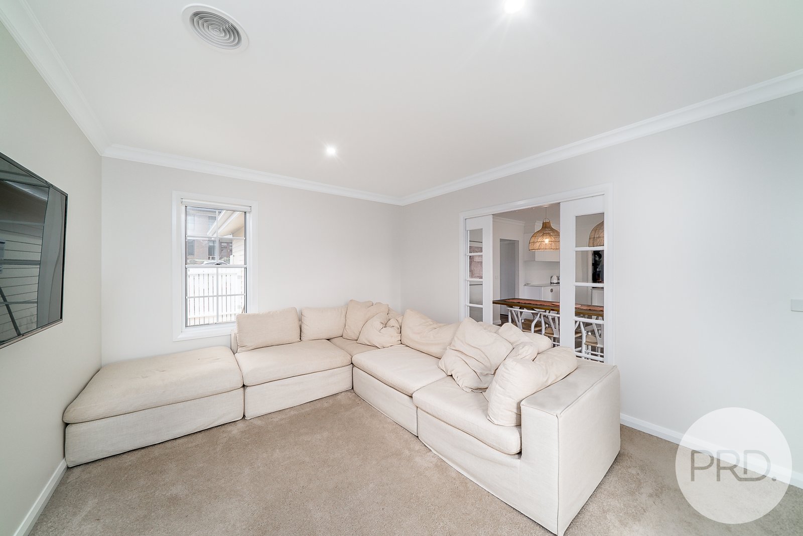 16 Nolan Street LLOYD 9