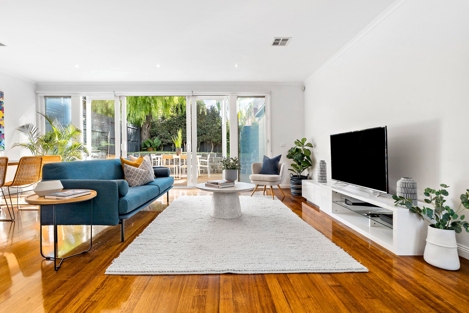 Real Estate and Property in 16 Normanby Avenue, Caulfield North, VIC