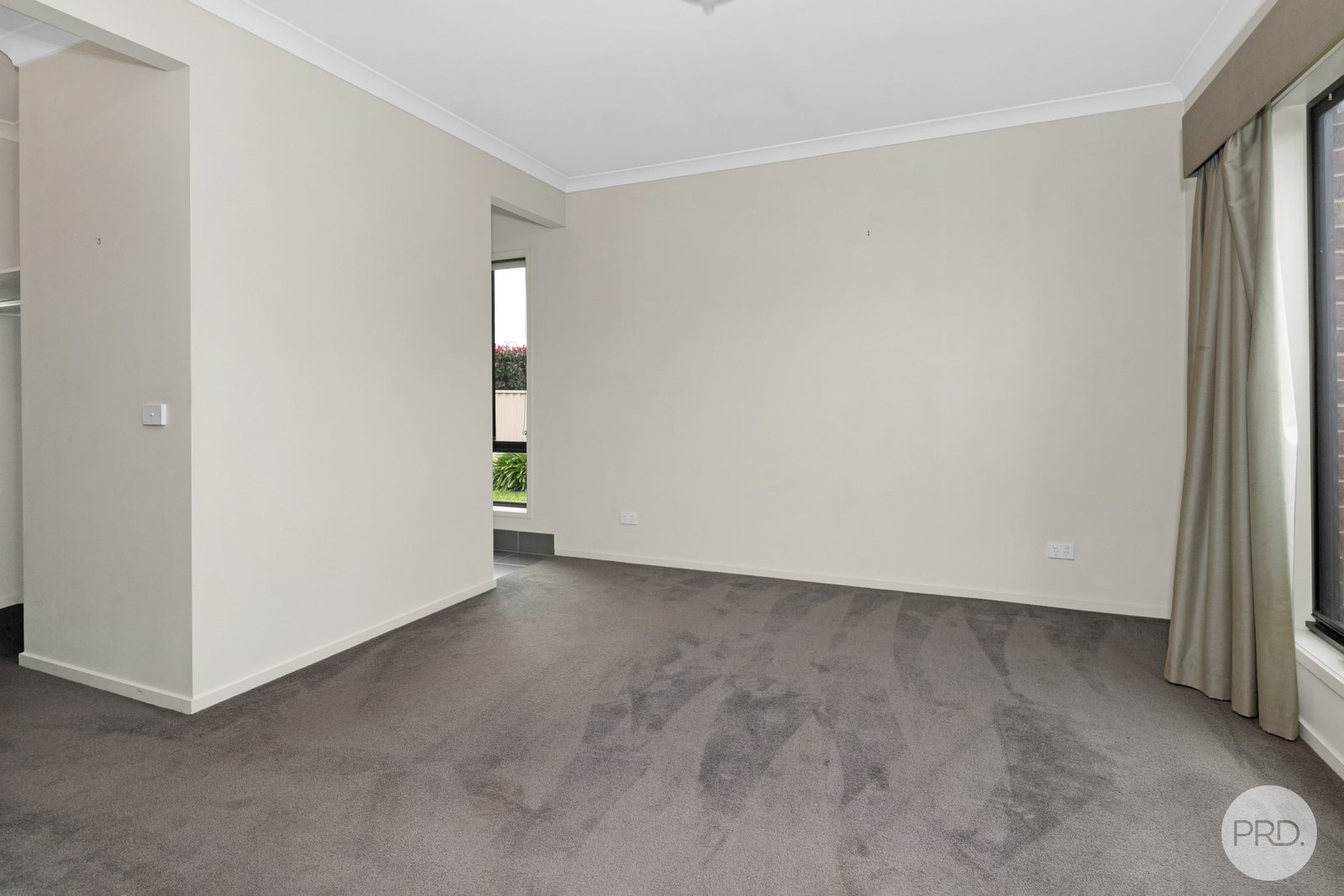 16 Normlyttle Parade MINERS REST 9