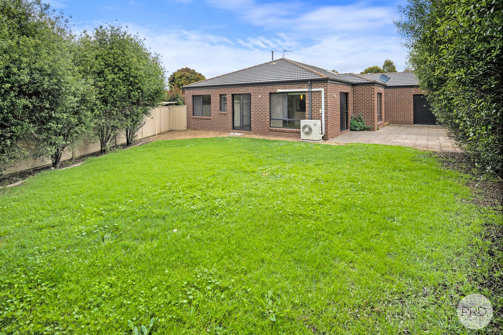 16 Normlyttle Parade MINERS REST 16