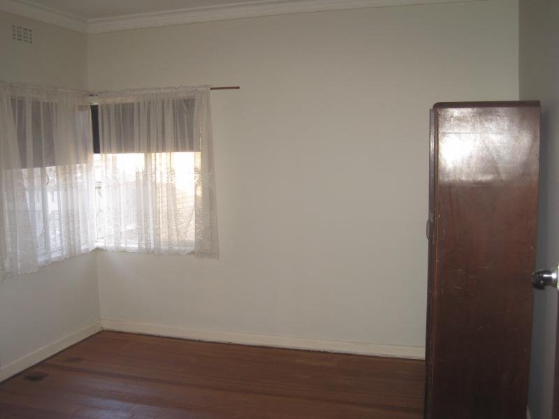 Gallery: 16 Northam Road
