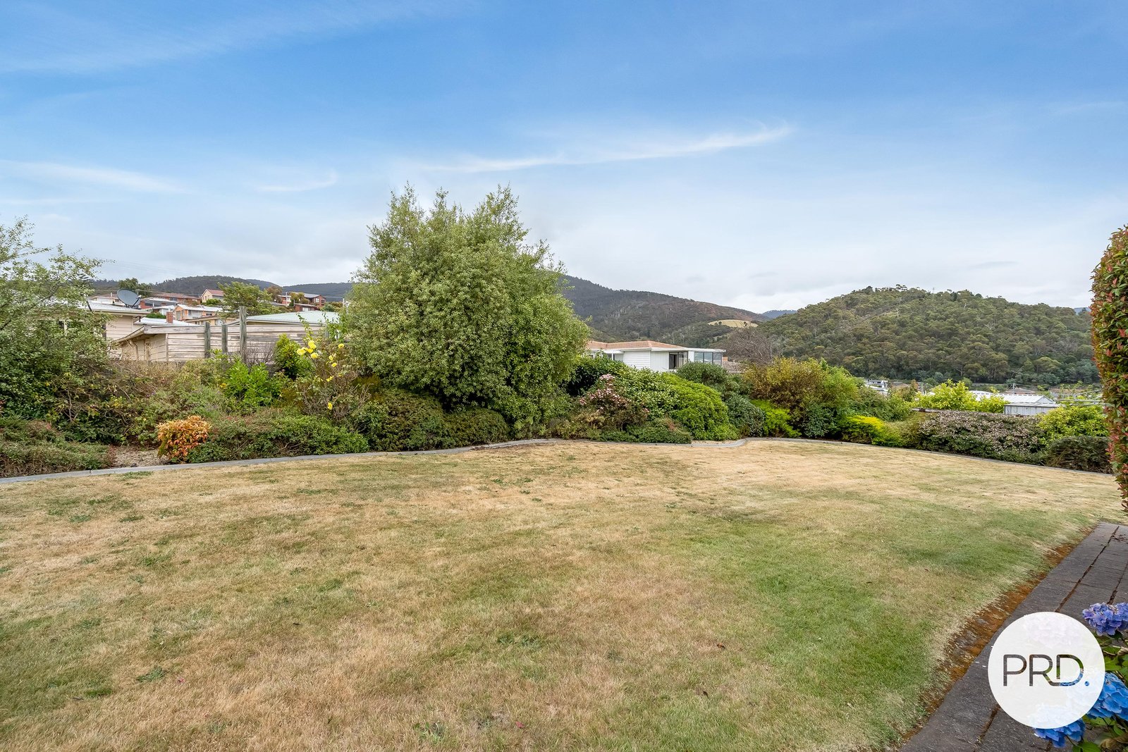 16 Oakbank Avenue MONTROSE 28