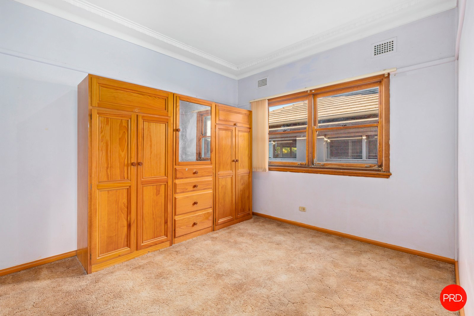 16 Oakdale Avenue KOGARAH 10