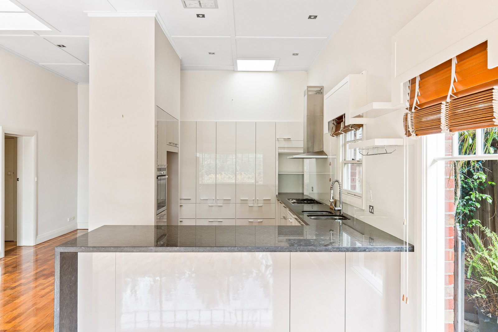 Gallery: 16 Oakwood Avenue