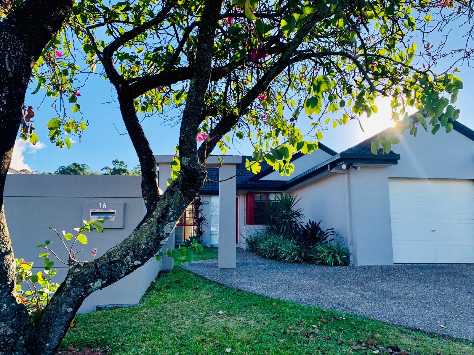 16 Oasis Crescent ELANORA 2
