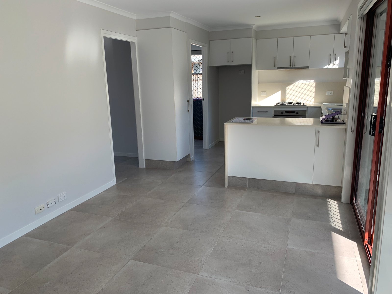 16 Oasis Crescent ELANORA 6