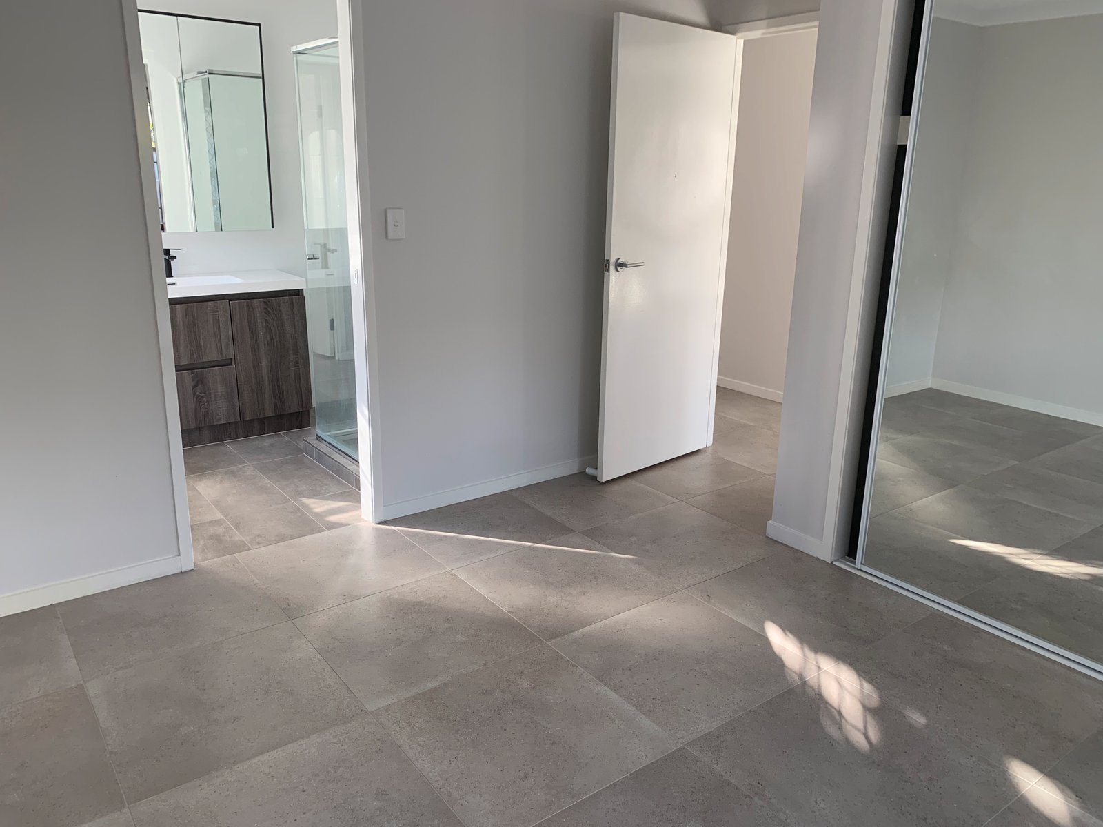 16 Oasis Crescent ELANORA 10