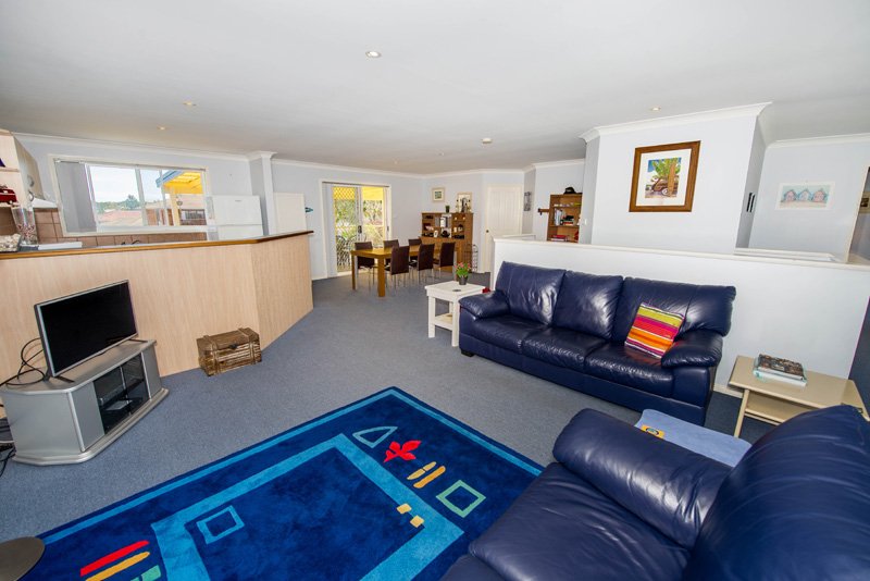 16 Ocean Avenue ANNA BAY 8