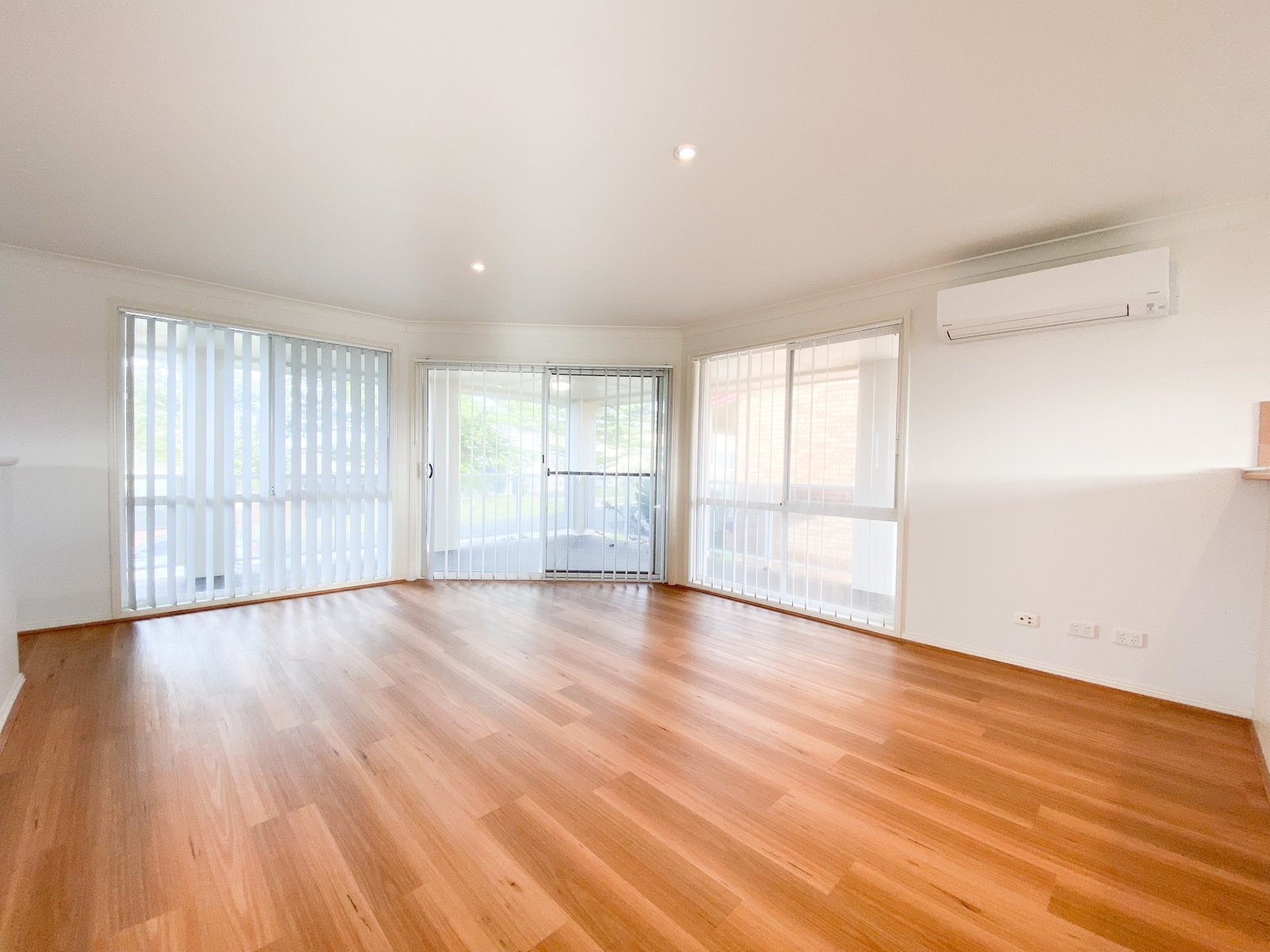 16 Ocean Avenue ANNA BAY 12