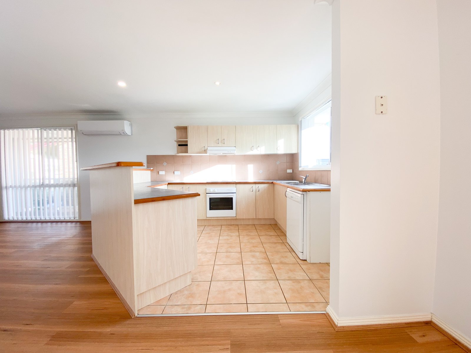 16 Ocean Avenue ANNA BAY 15