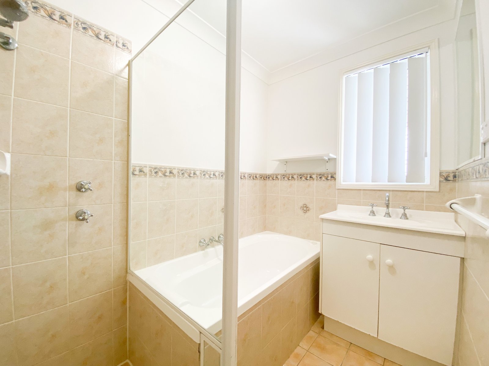 16 Ocean Avenue ANNA BAY 27