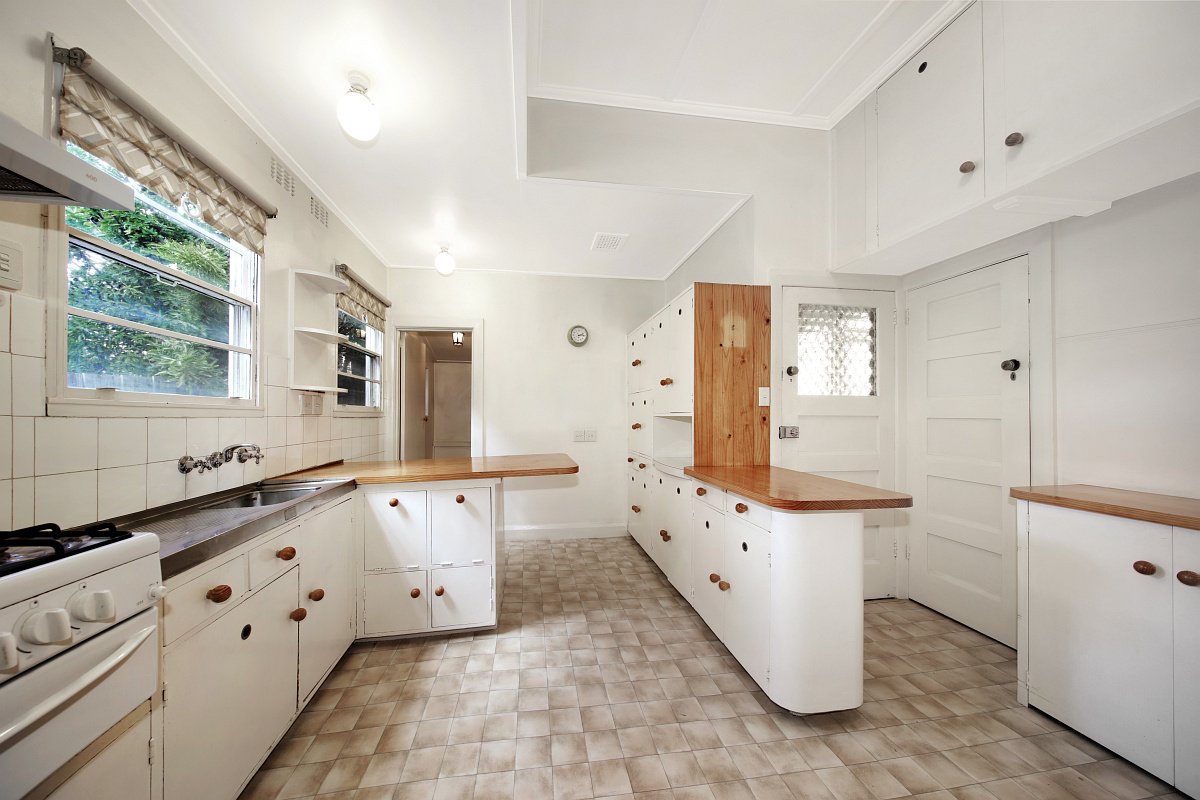 Gallery: 16 OLoughlan Street